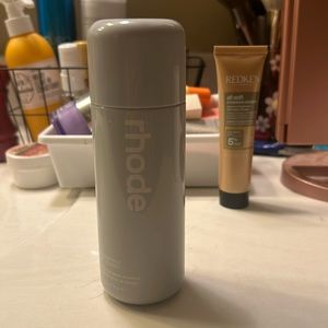 Rhode By Hailey Bieber Glazing Milk